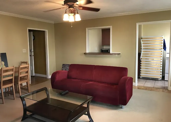 Downtown Condo With A View Sleeps 4 5D